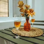 Sunny - Apartment *